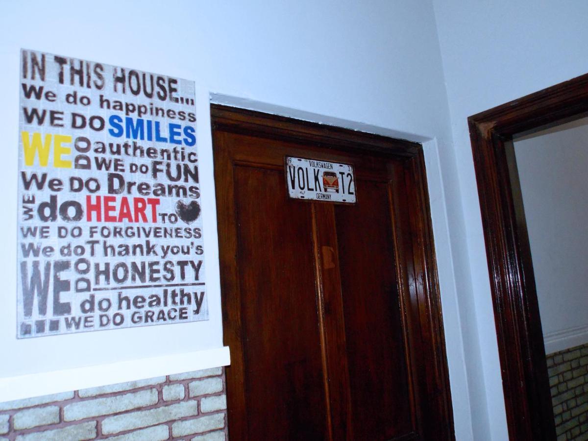 Hostel Trap Houz Backpackers Kapstadt Exterior foto