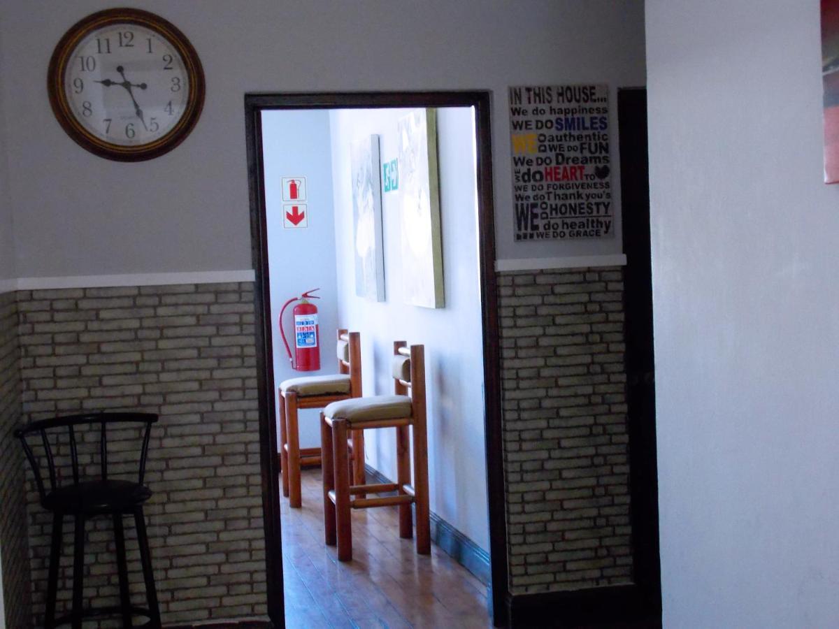 Hostel Trap Houz Backpackers Kapstadt Exterior foto
